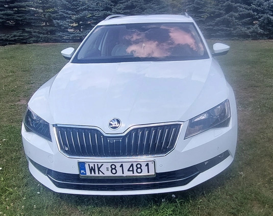 Skoda Superb cena 63000 przebieg: 192000, rok produkcji 2016 z Warszawa małe 254